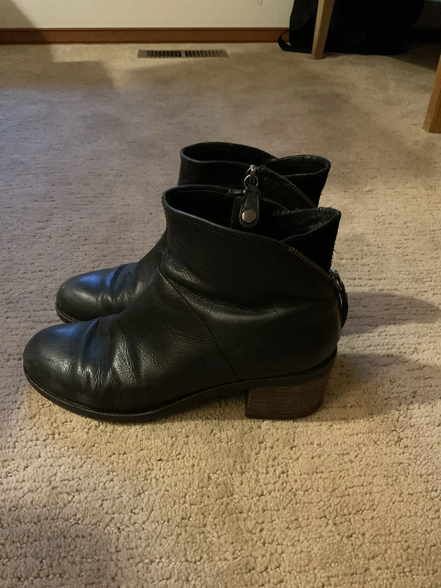Geoxx Ankle Boots. Women's 8.5
