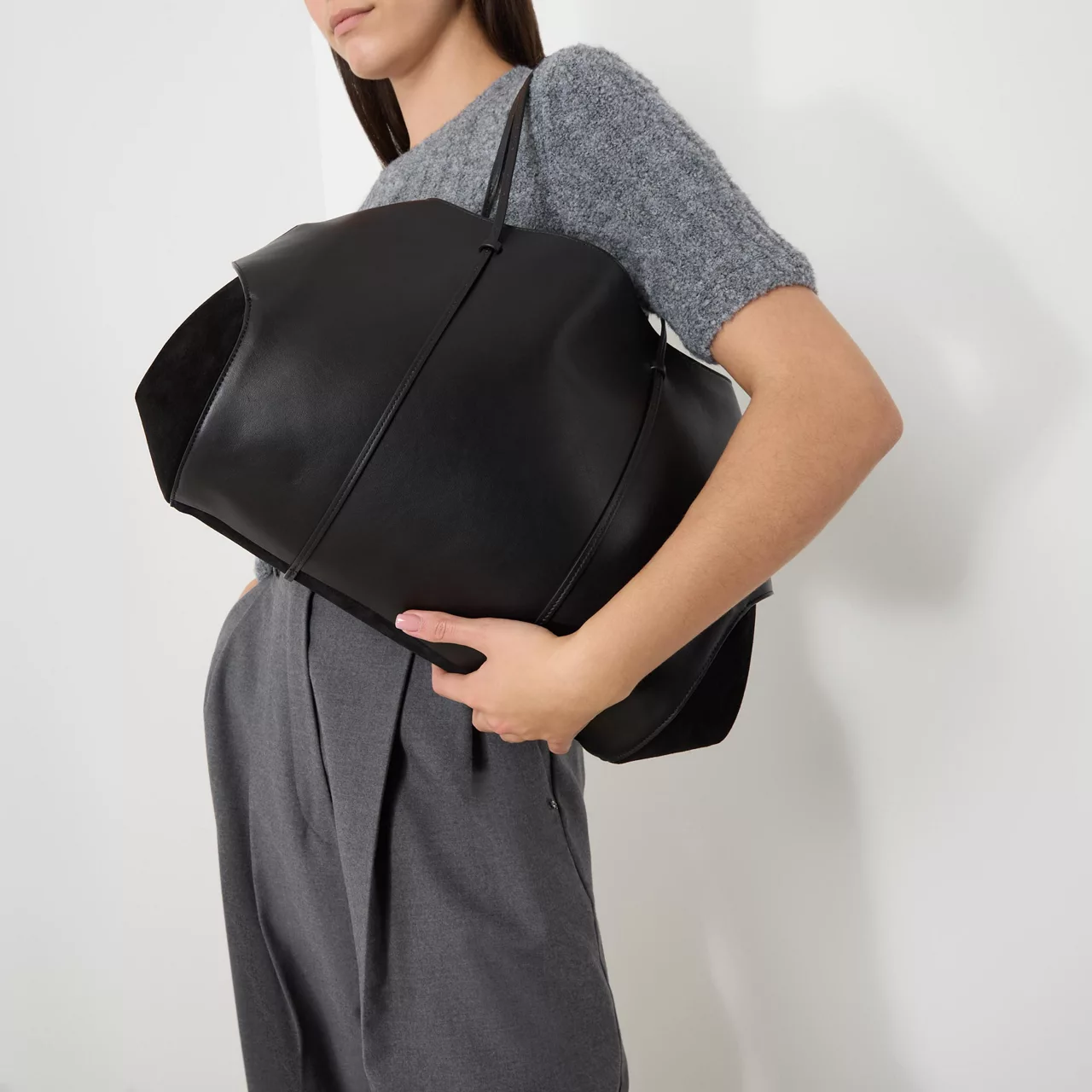 NEOUS Berenices Leather Shoulder Bag - Black